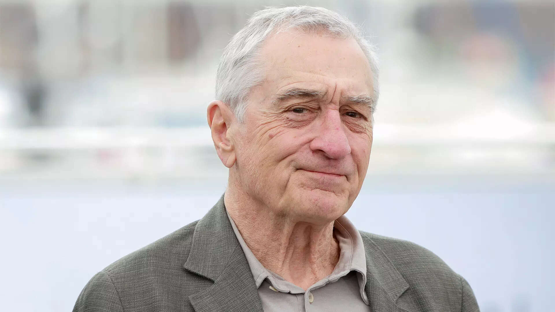 de niro: Actor Robert De Niro tells a jury in a lawsuit by his ex