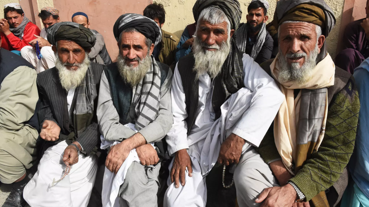 Photos: Why Is Pakistan Forcibly Deporting Afghan Refugees To Their ...