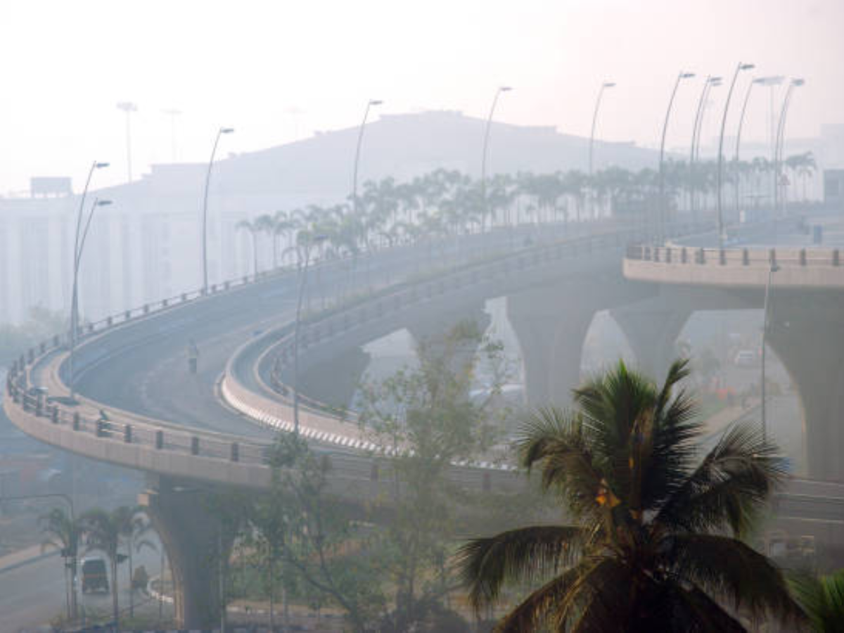 Air pollution: Watch for these respiratory symptoms