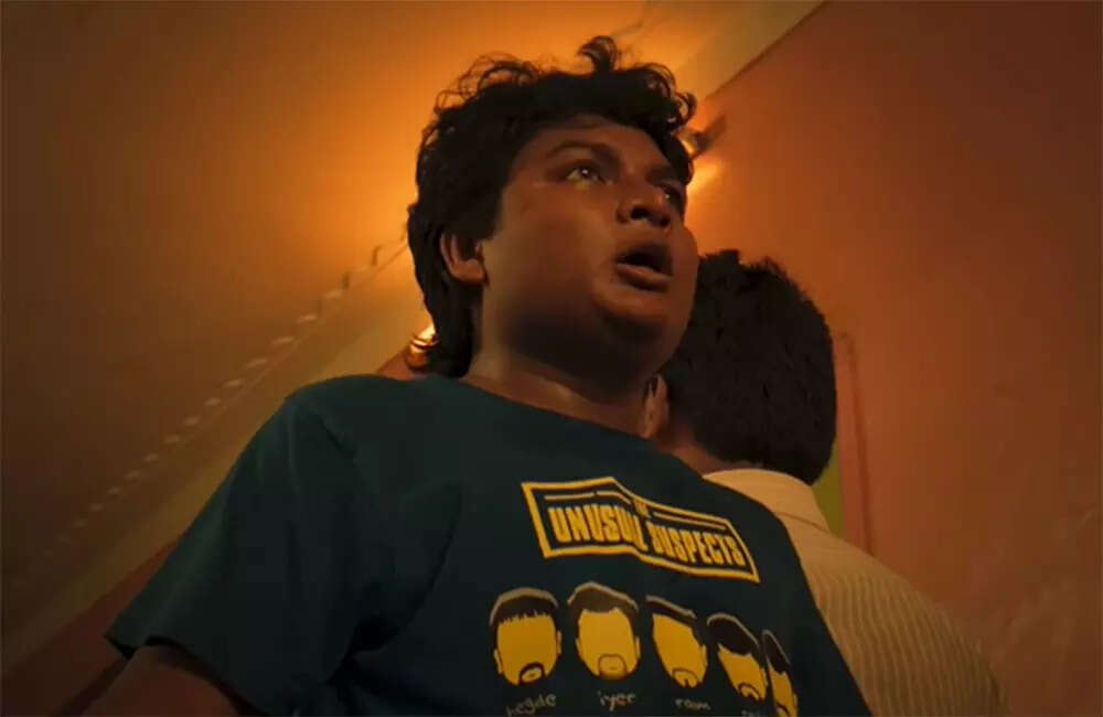 Odavum-Mudiyadhu-Oliyavum-Mudiyadhu2