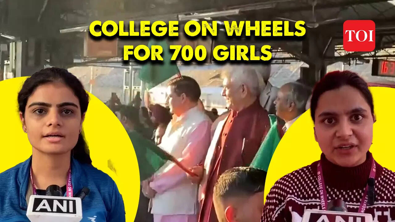 gyanodaya express: J&K: Gyanodaya Express with 700 girl students ...