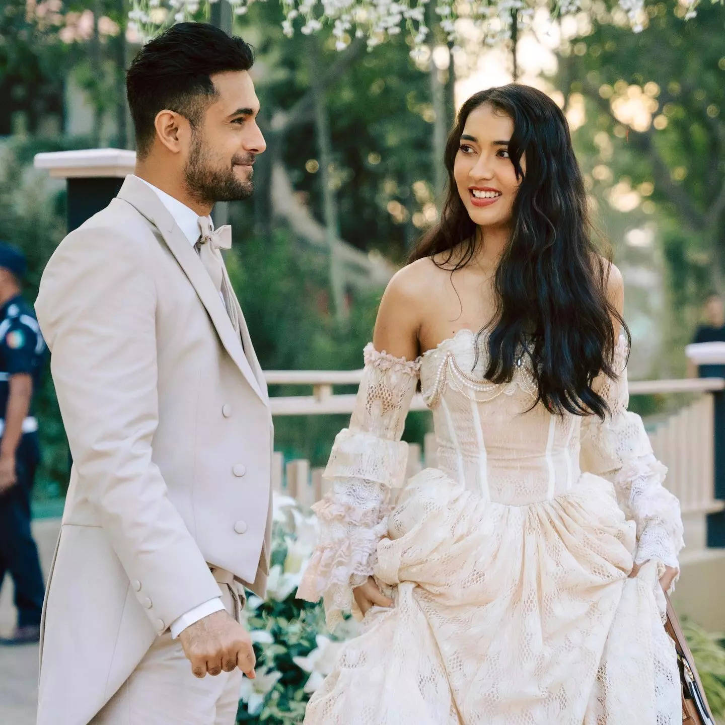 Sanam Puri and fiancé Zuchobeni Tungoe look picture perfect, dressed up ...