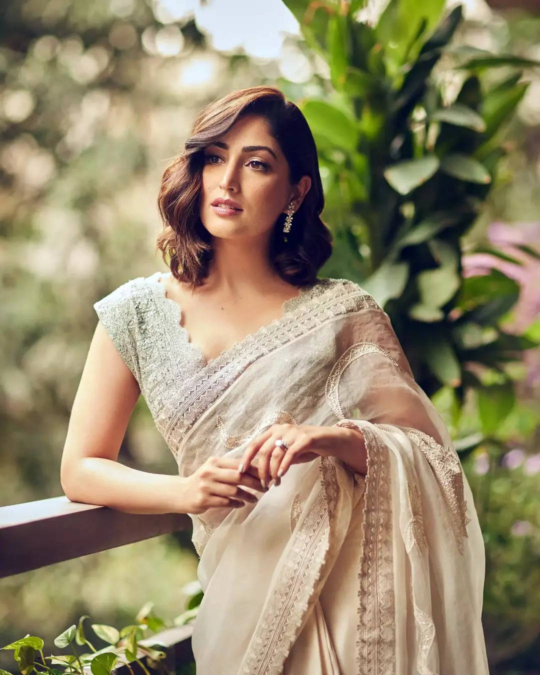 ​Yami Gautam dazzles with elegant, trendsetting, and versatile fashion choices​