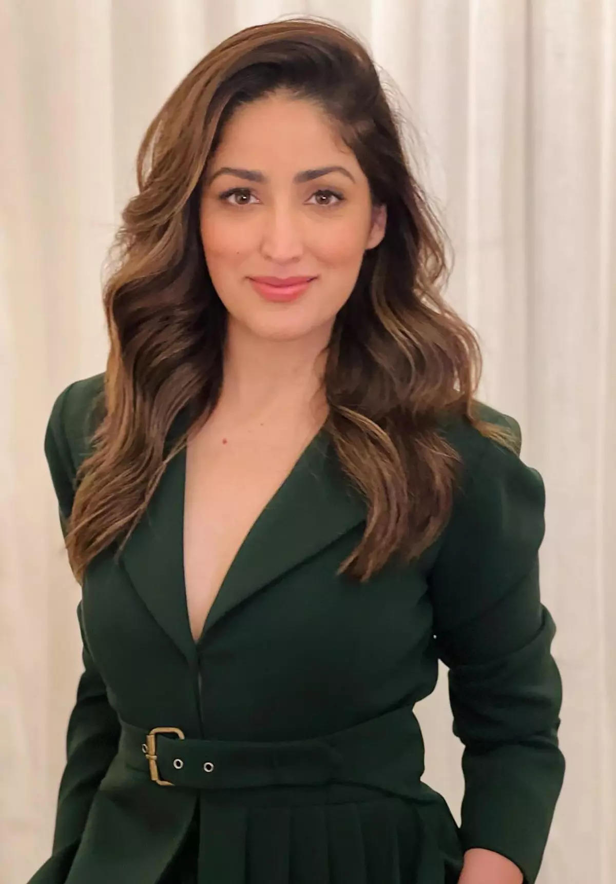 ​Yami Gautam dazzles with elegant, trendsetting, and versatile fashion choices​