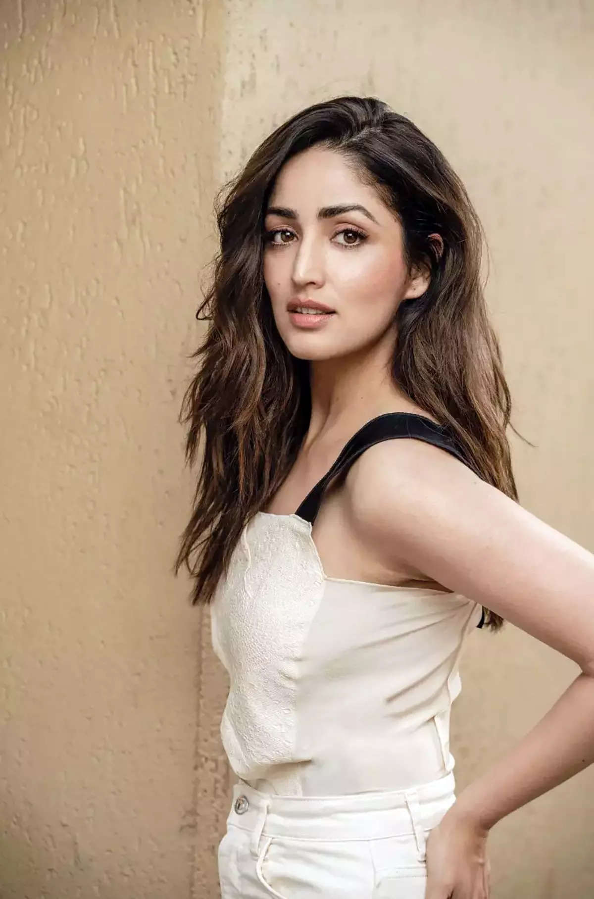 ​Yami Gautam dazzles with elegant, trendsetting, and versatile fashion choices​