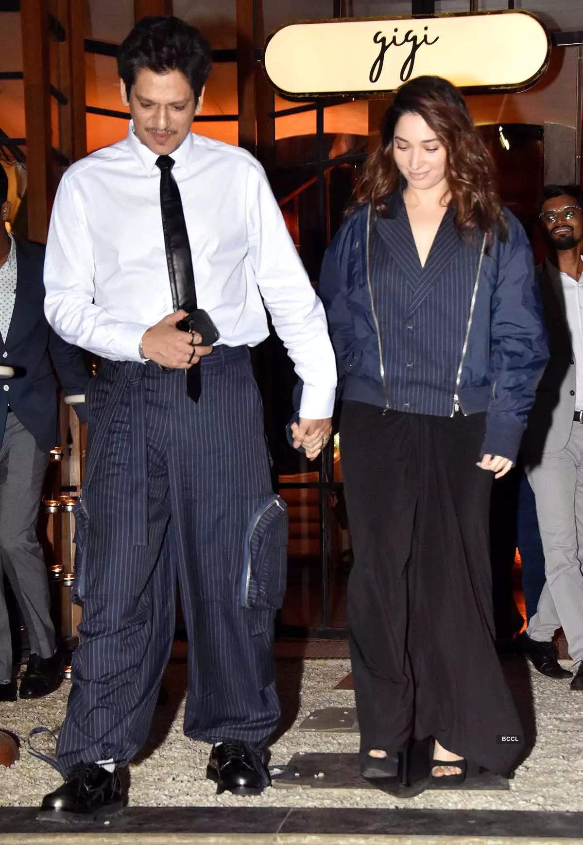 Vijay Varma and Tamannaah Bhatia, hand-in-hand, step out for a cosy dinner date