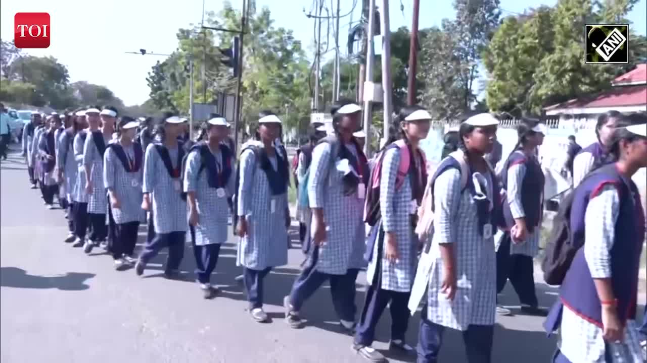 Tripura Cm Manik Saha Leads Inspiring Rally For World Aids Day In Agartala 3301