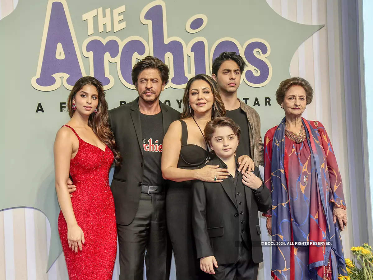 Bachchans, Khans and Kapoors attend the star-studded screening of The  Archies, see inside pictures | Photogallery - ETimes