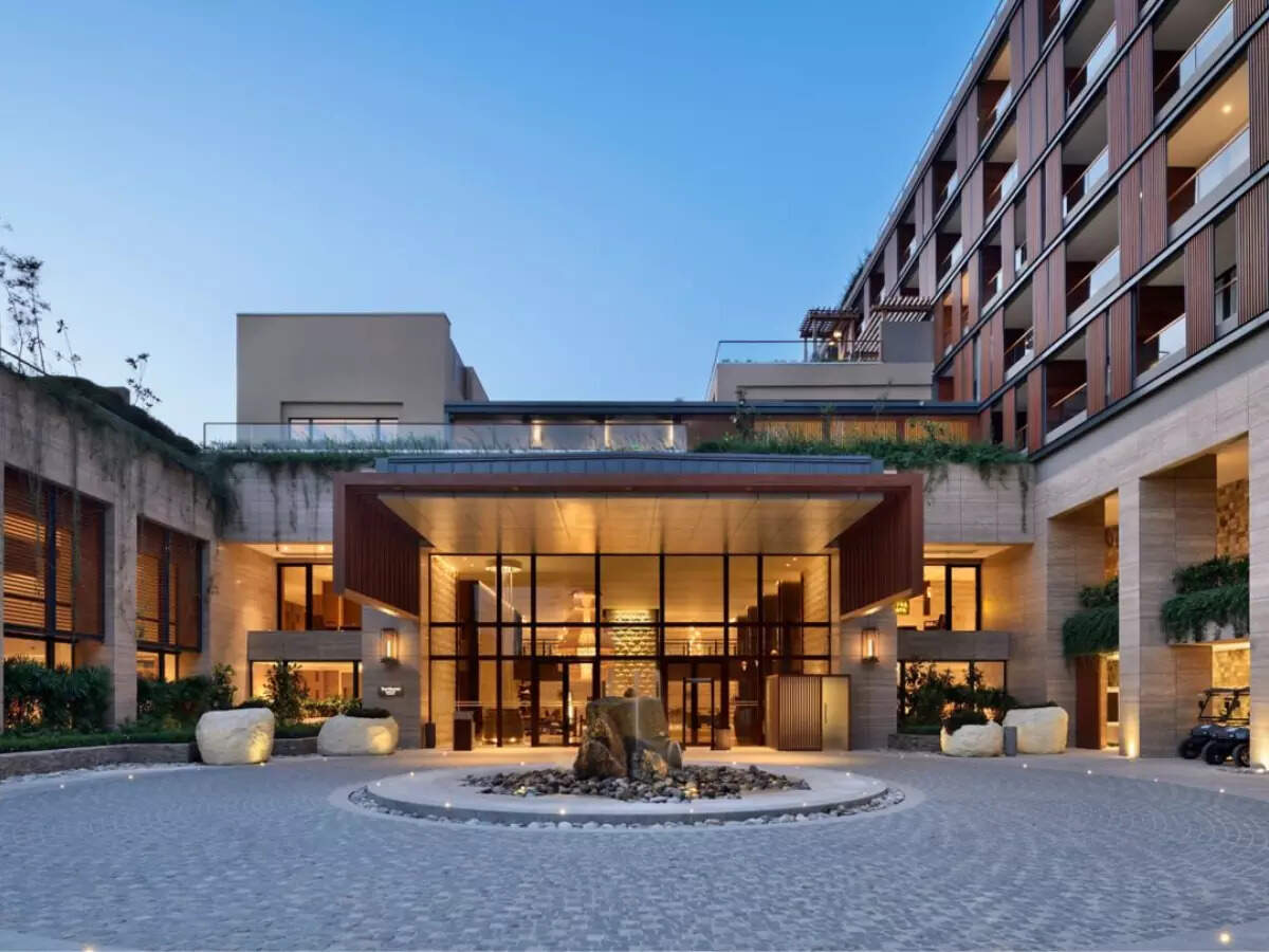 Top 10 luxury hotels in Rishikesh for the most comfortable vacation