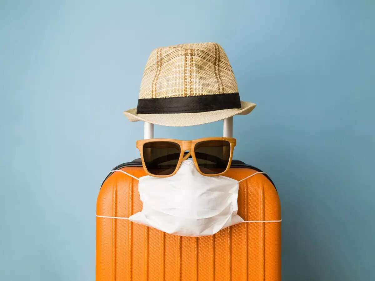 Singapore brings masks back after recording 56,000 COVID cases; issues travel advisory Singapore brings masks back after recording 56,000 COVID cases; issues travel advisory