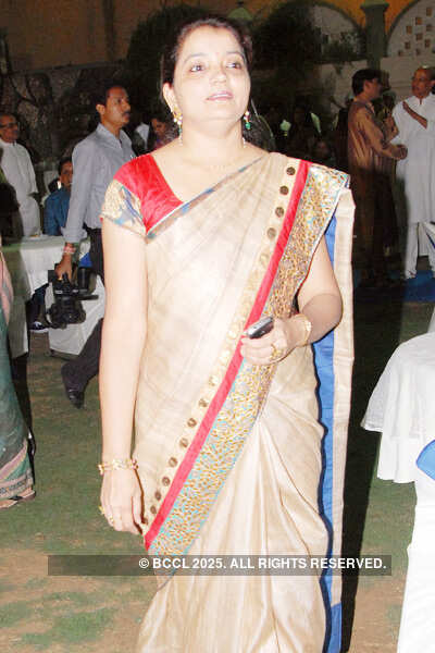 Mahavir Club's pre-Diwali bash