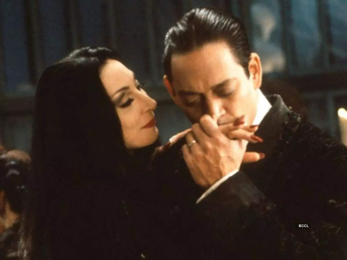 6 signs of intense chemistry with your partner