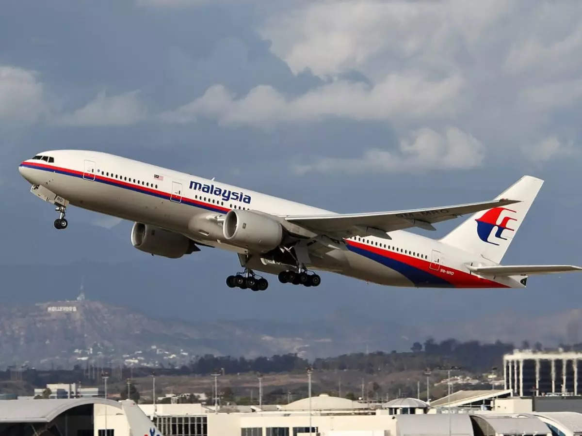Kam zmizol let Malaysia Airlines s 239 pasažiermi?