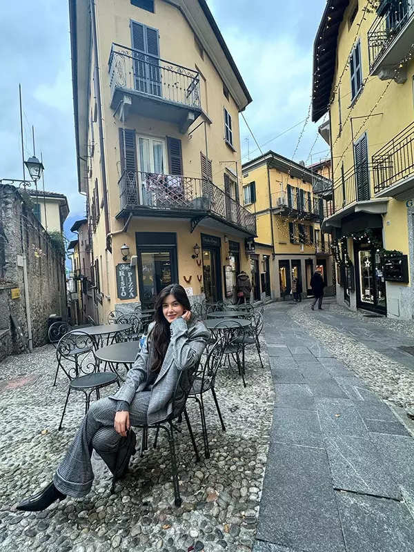 Shanaya Kapoor's Italian getaway: A fashion forward affair redefining vacation style