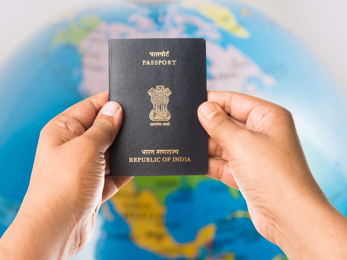 भारतीय अब 62 देशों की यात्रा बिना वीजा के कर सकते हैं।  पूरी सूची यहां देखें
