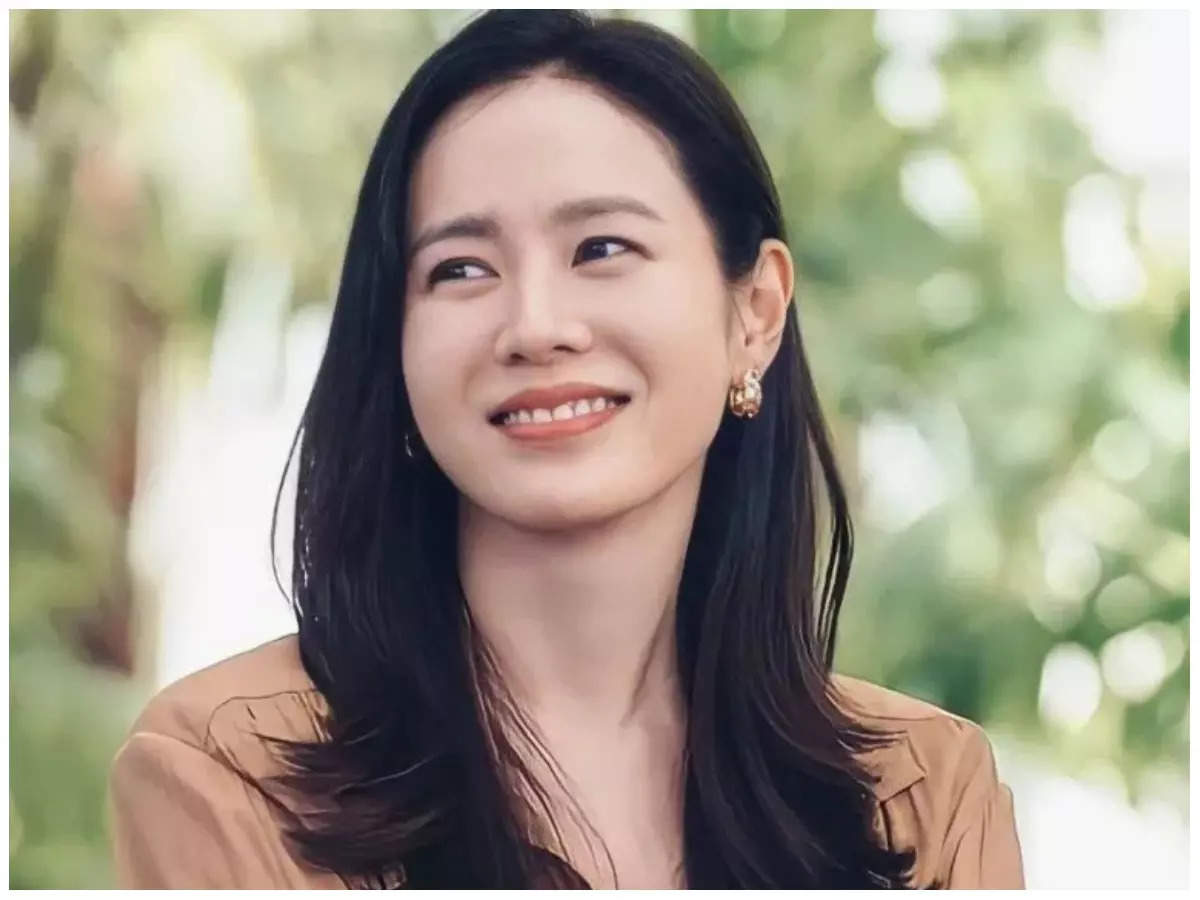 Son Ye Jin S Debut Endorsement And Net Worth Celebrating The Legacy