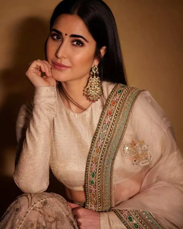 Katrina Kaif is all about soft glam in this regal Sabyasachi lehenga, see pictures