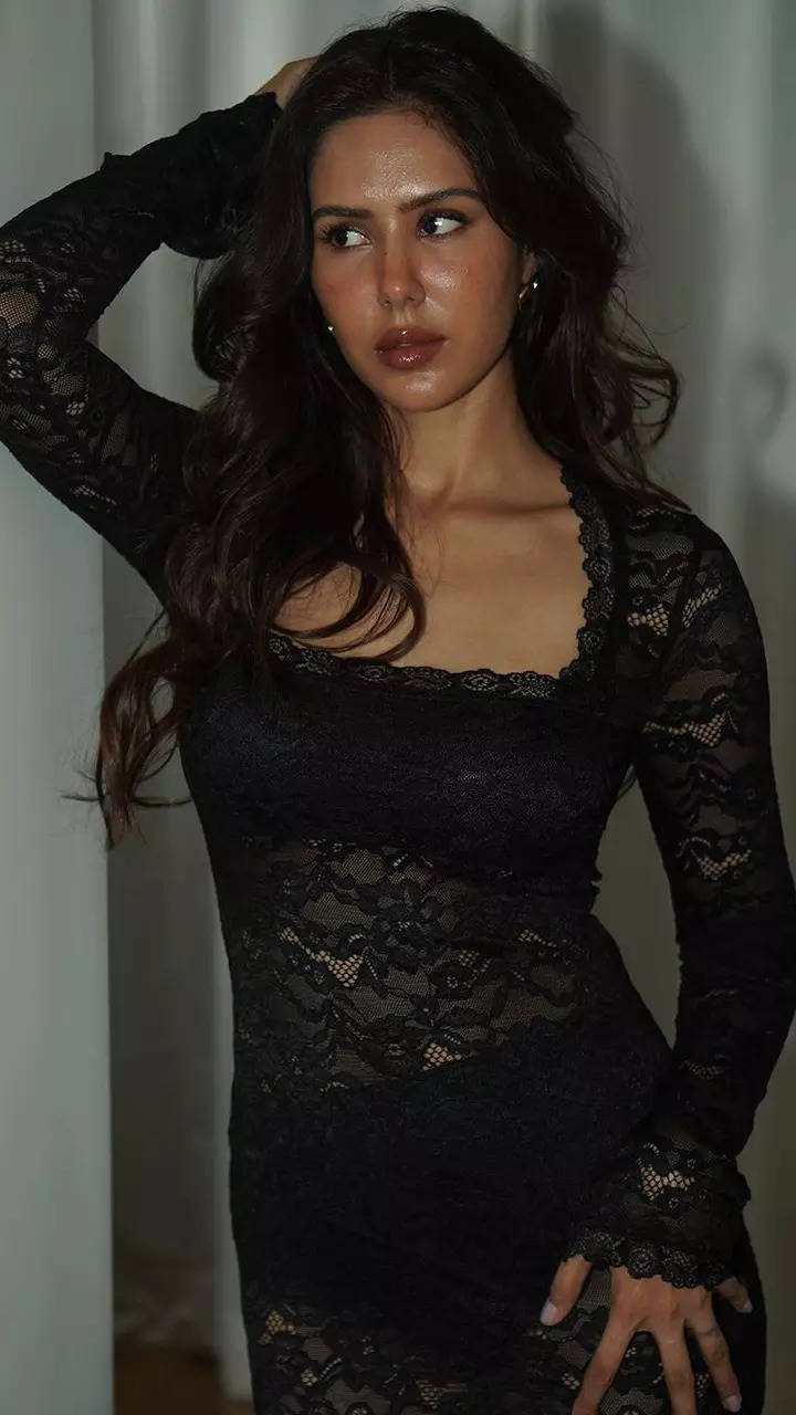 Sonam Bajwa is setting hearts aflutter in a black lace dress