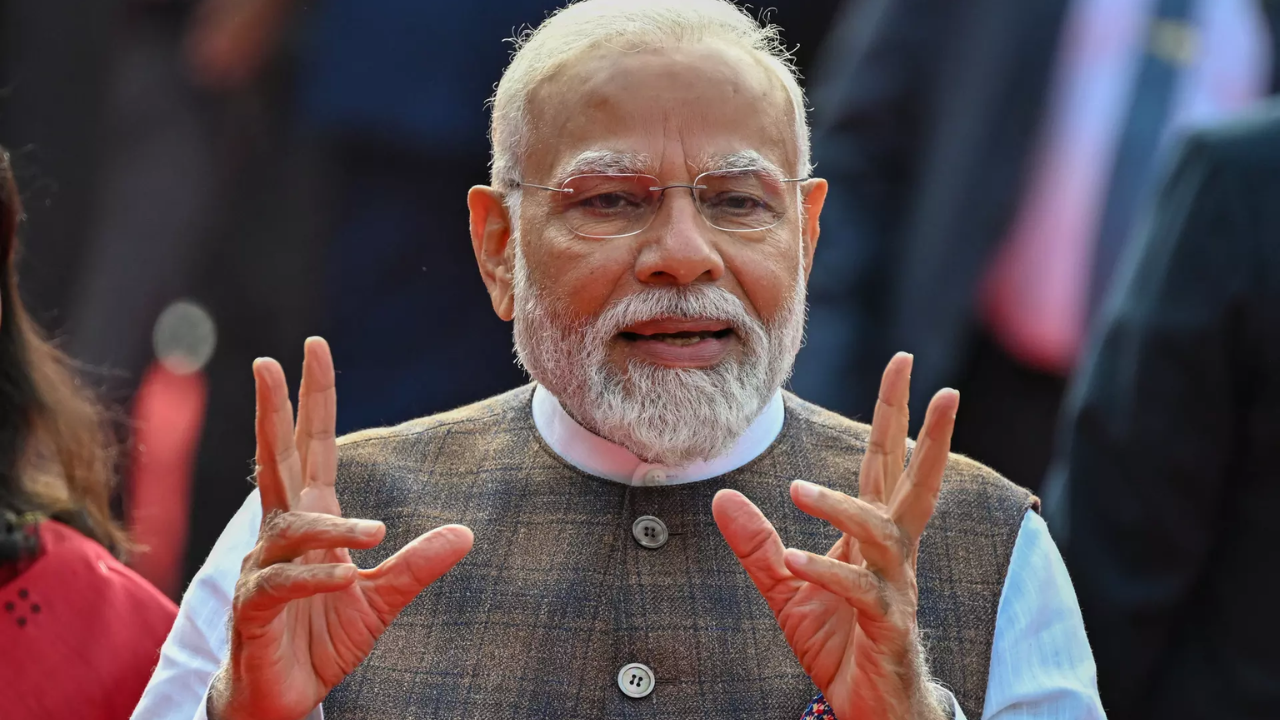 Discover the Zodiac Signs with and Mystical Auras