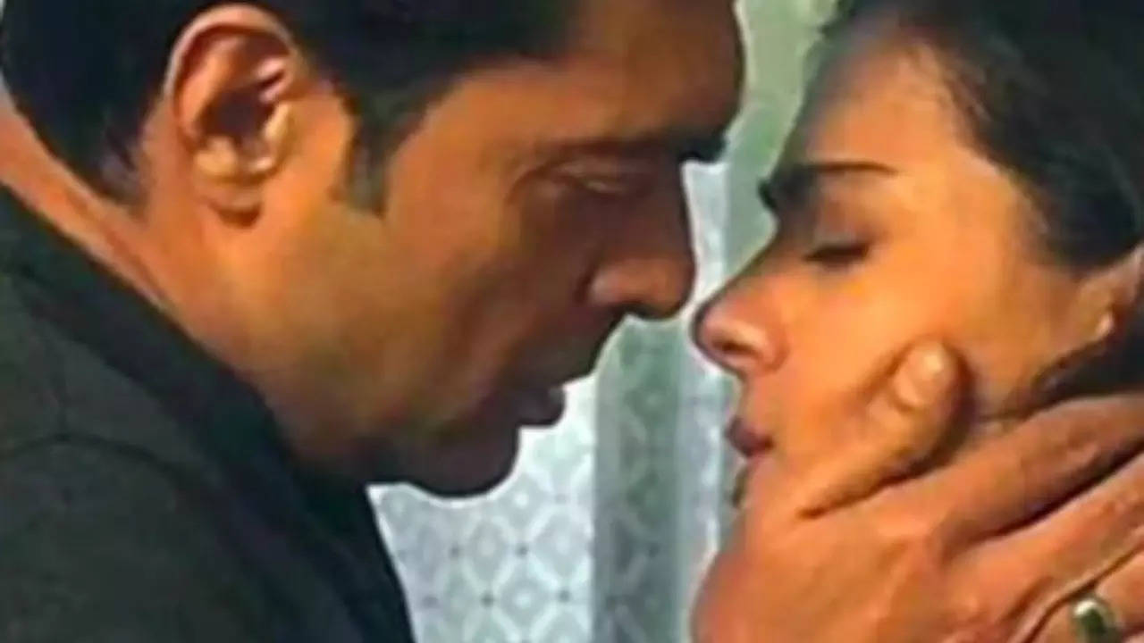 Alyy Khan On His Kissing Scene In ‘the Trial Calls Kajol A ‘thorough