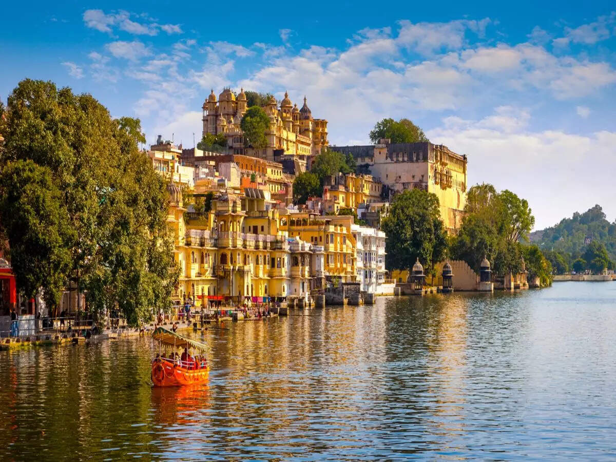 Romantic escapes: Affordable holiday destinations for Indian couples Romantic escapes: Affordable holiday destinations for Indian couples
