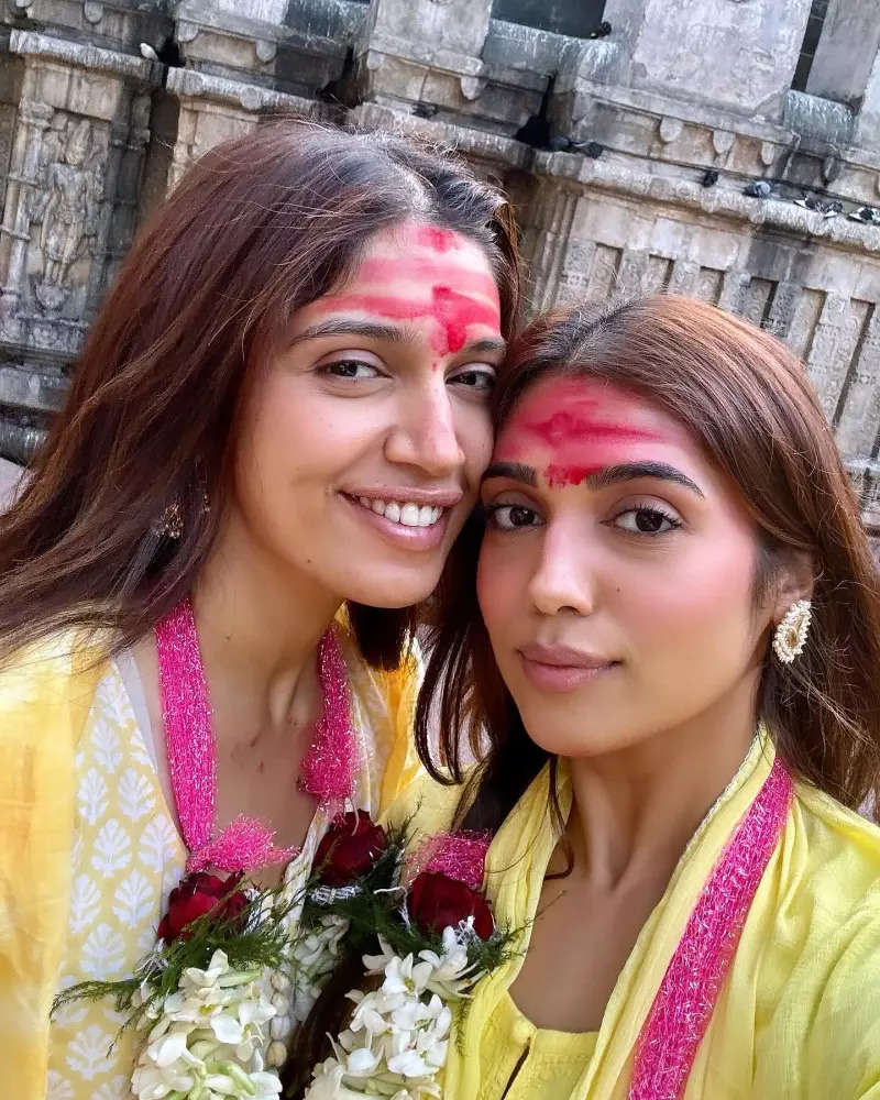 Bhumi Pednekar seeks blessings at Kamakhya Devi Mandir with her sister Samiksha