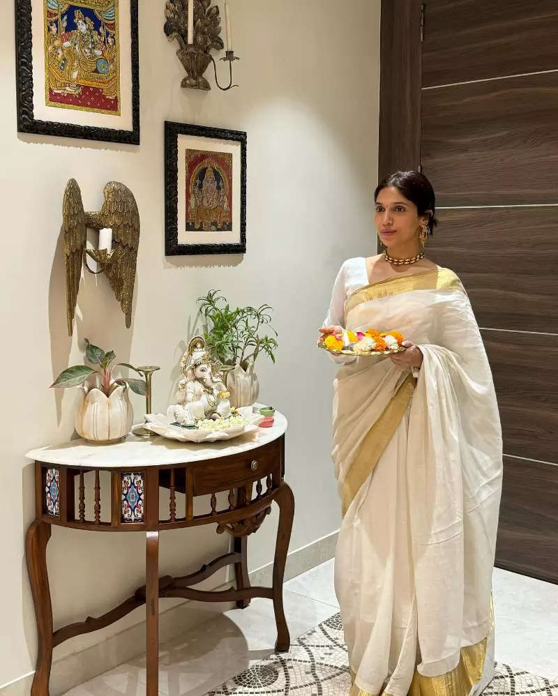 Bhumi Pednekar seeks blessings at Kamakhya Devi Mandir with her sister Samiksha