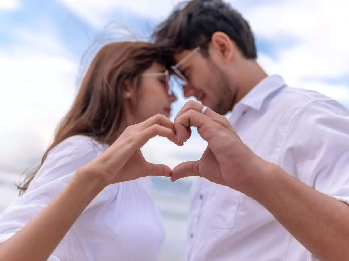 5 weird scientific theories about love and relationships