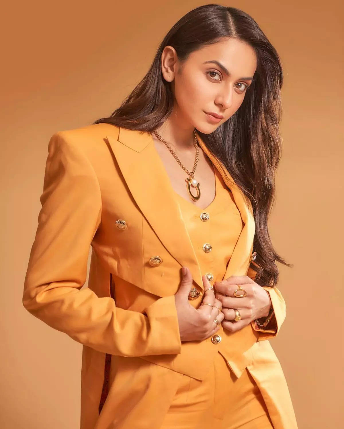 ​Captivating moments with Rakul Preet Singh in stunning photoshoot​