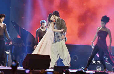 Awards & Performances