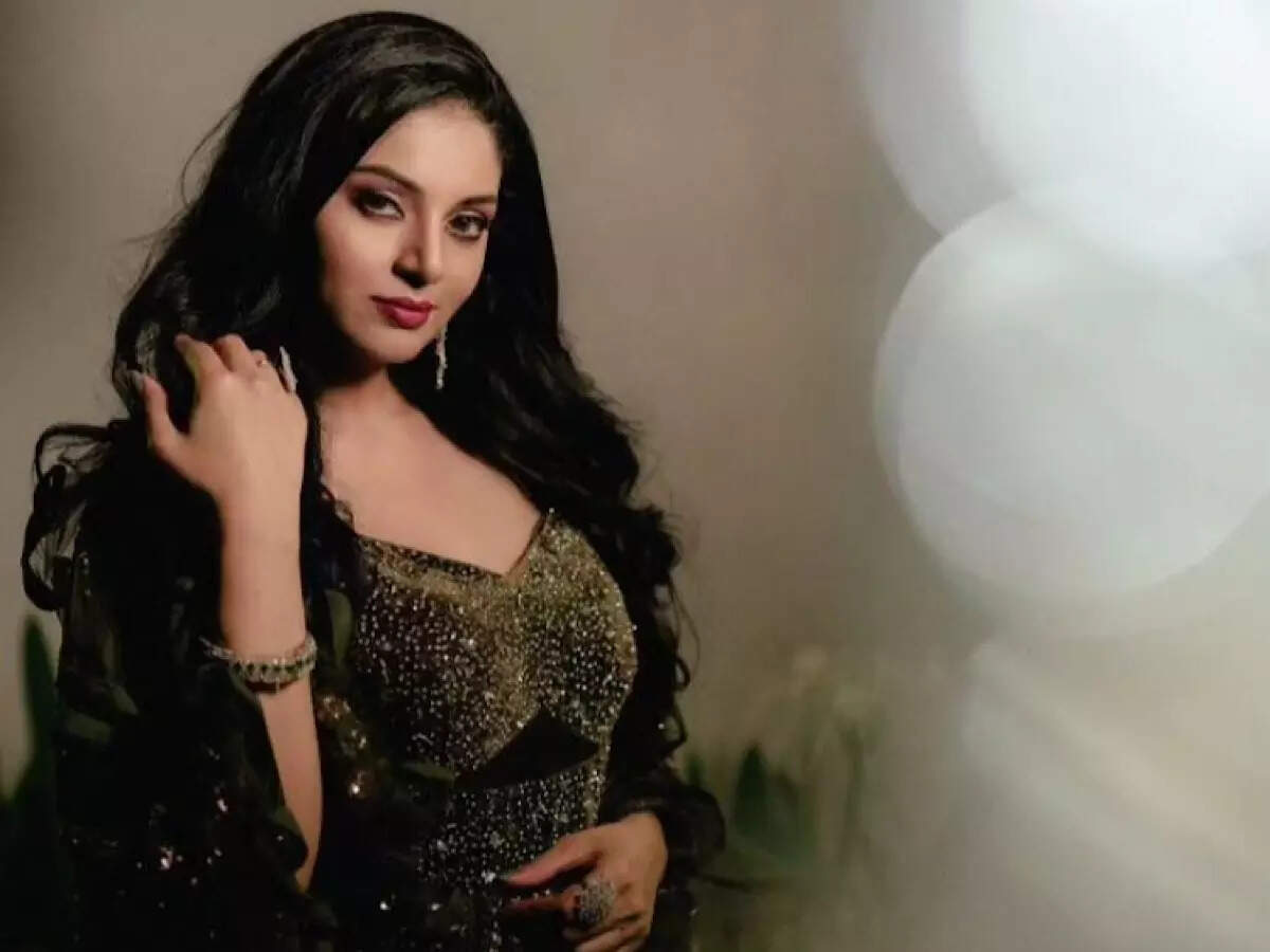 Exclusive! Actress Sanam Shetty ventures into digital platform with ...