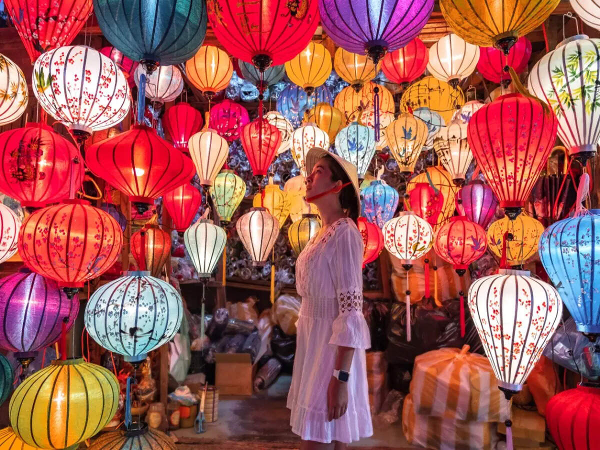 Vietnam bags the prestigious title of the 'World's Leading Heritage Destination 2023' Vietnam bags the prestigious title of the 'World's Leading Heritage Destination 2023'