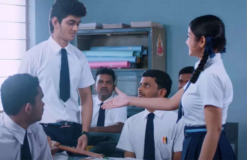 Ninaivellam-Neeyada3