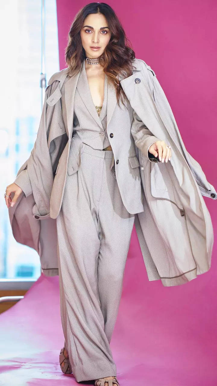 Kiara Advani gives power dressing a sassy twist in grey pantsuit with olive  green bralette