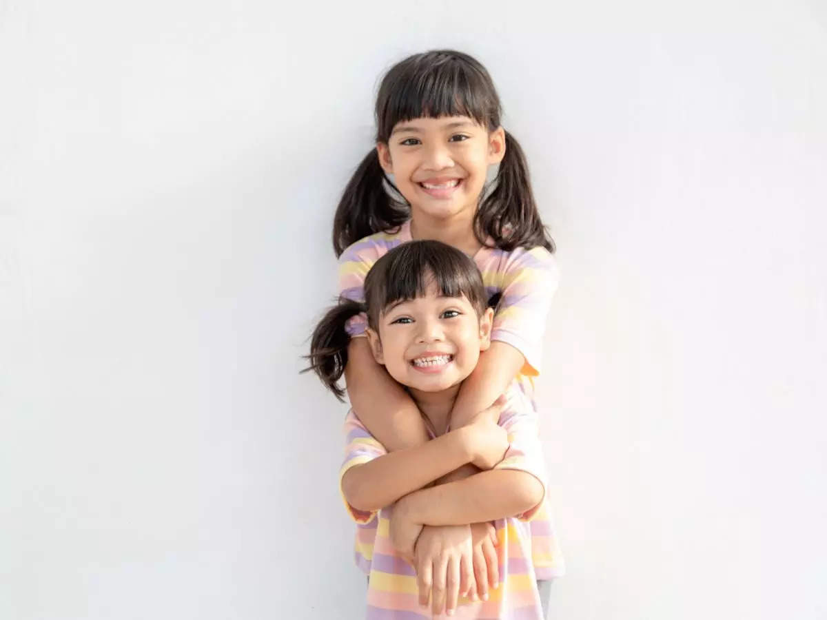 Elder Sibling Lessons: 7 things to learn from your elder sibling