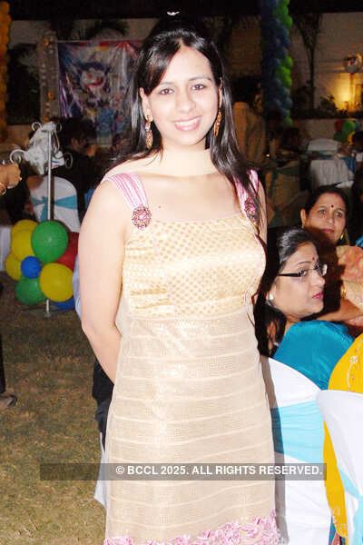 Aheer Awachat's b'day party