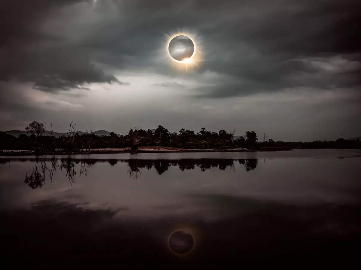Total solar eclipse – when is it, and what are the do's and don'ts Total solar eclipse – when is it, and what are the do's and don'ts