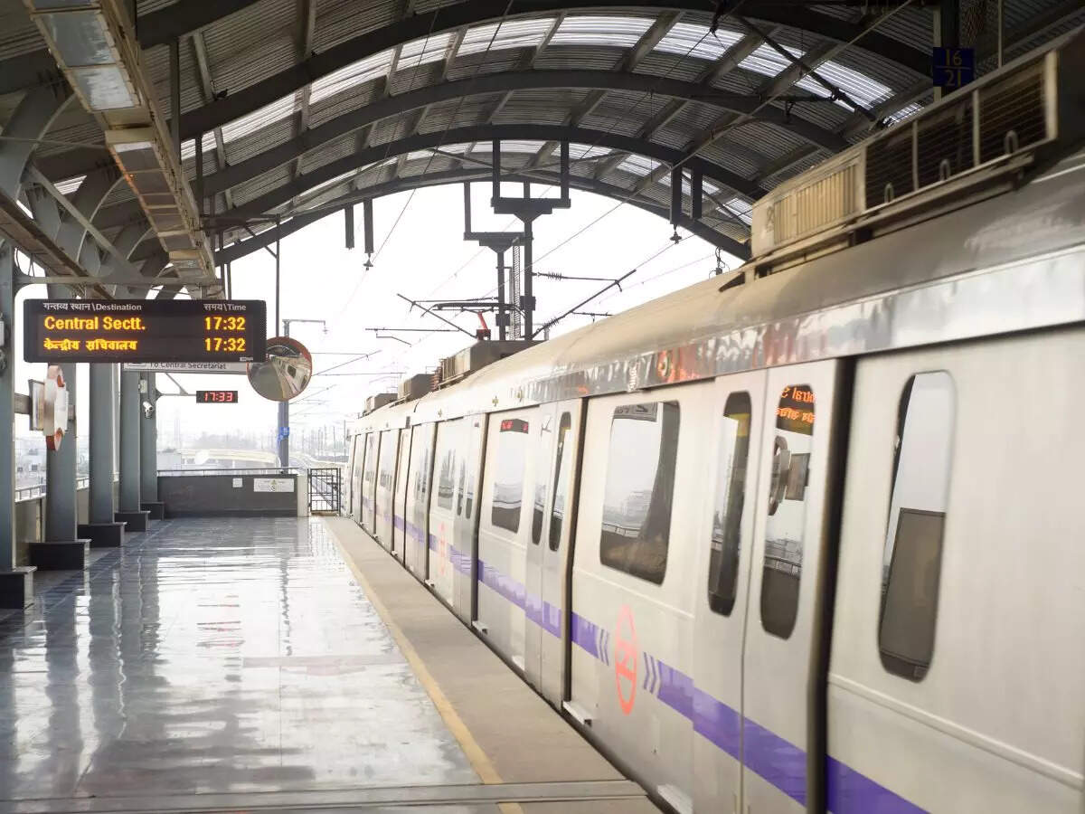The Cabinet approves two new metro routes in Delhi The Cabinet approves two new metro routes in Delhi