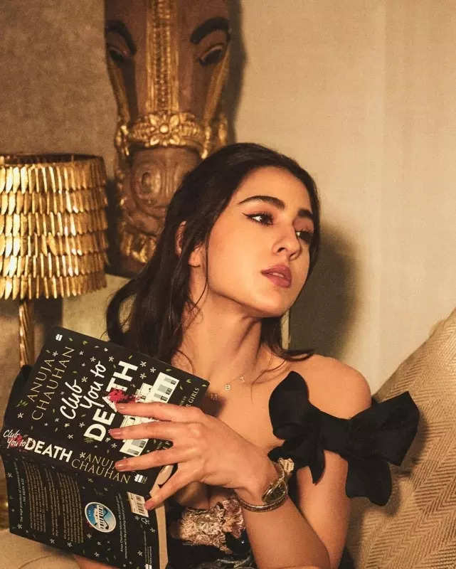 Sara Ali Khan exudes sophistication in exquisite floral gown, see pictures