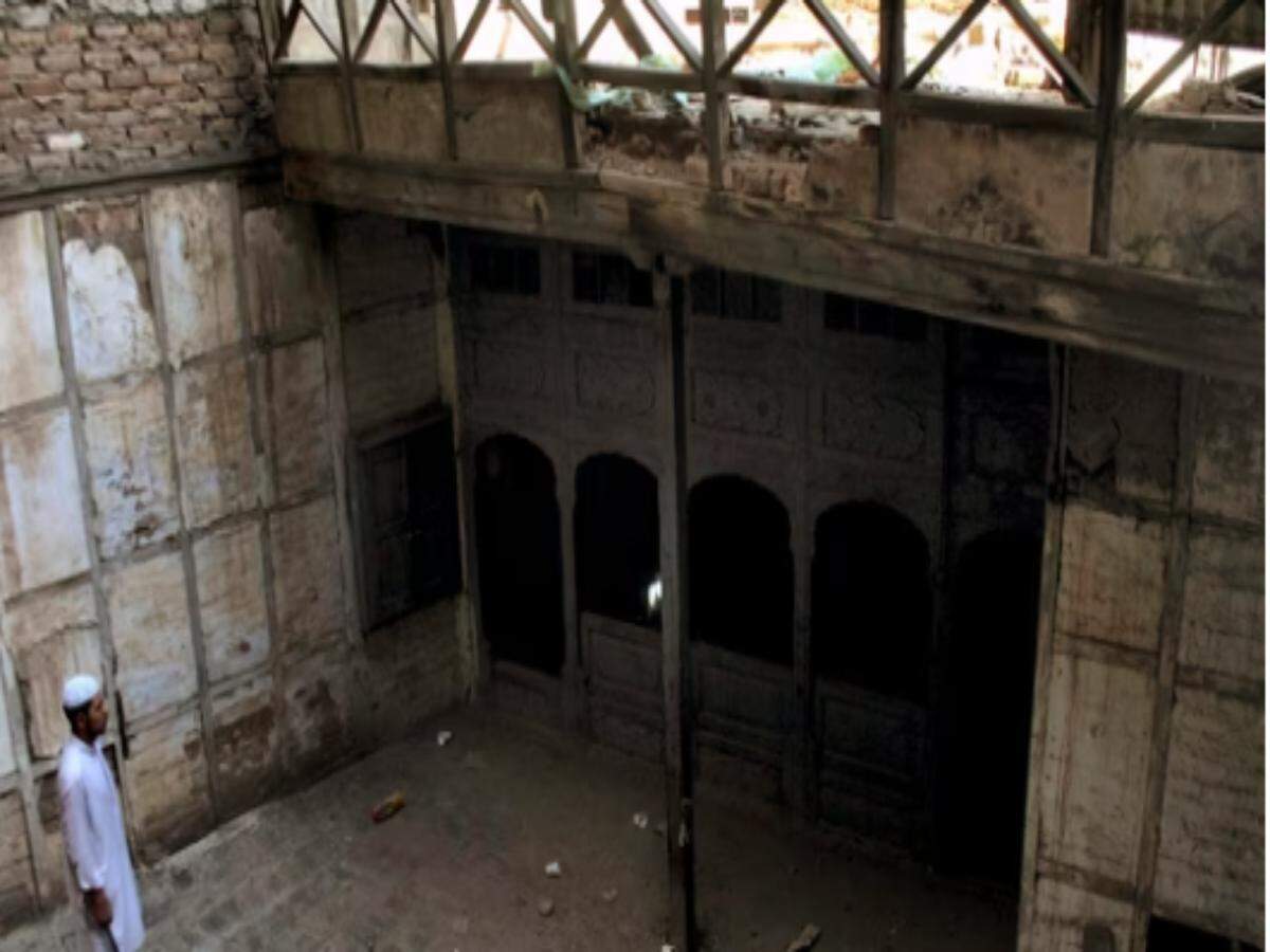 Dilip Kumar's ancestral home in Pakistan suffers damage due to recent rains