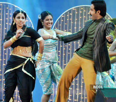 Vidya, Tusshar promote 'The Dirty Picture'