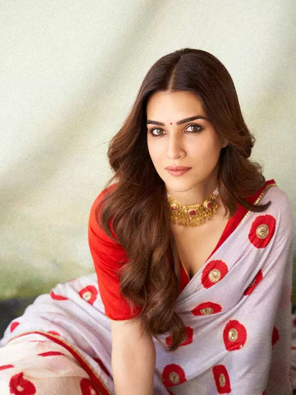 Delving into Kriti Sanon's versatile fashion sense: A rising star's style journey