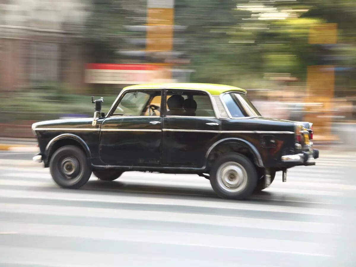 Shared taxi fares from Mumbai to Nashik, Shirdi, and Pune routes increased; check the revised price here