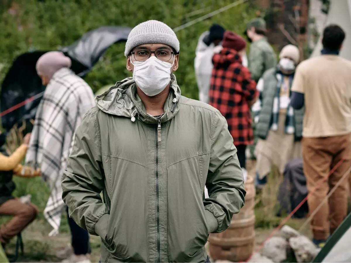 French police removes migrants staying near the iconic Paris City Hall ahead of Olympics
