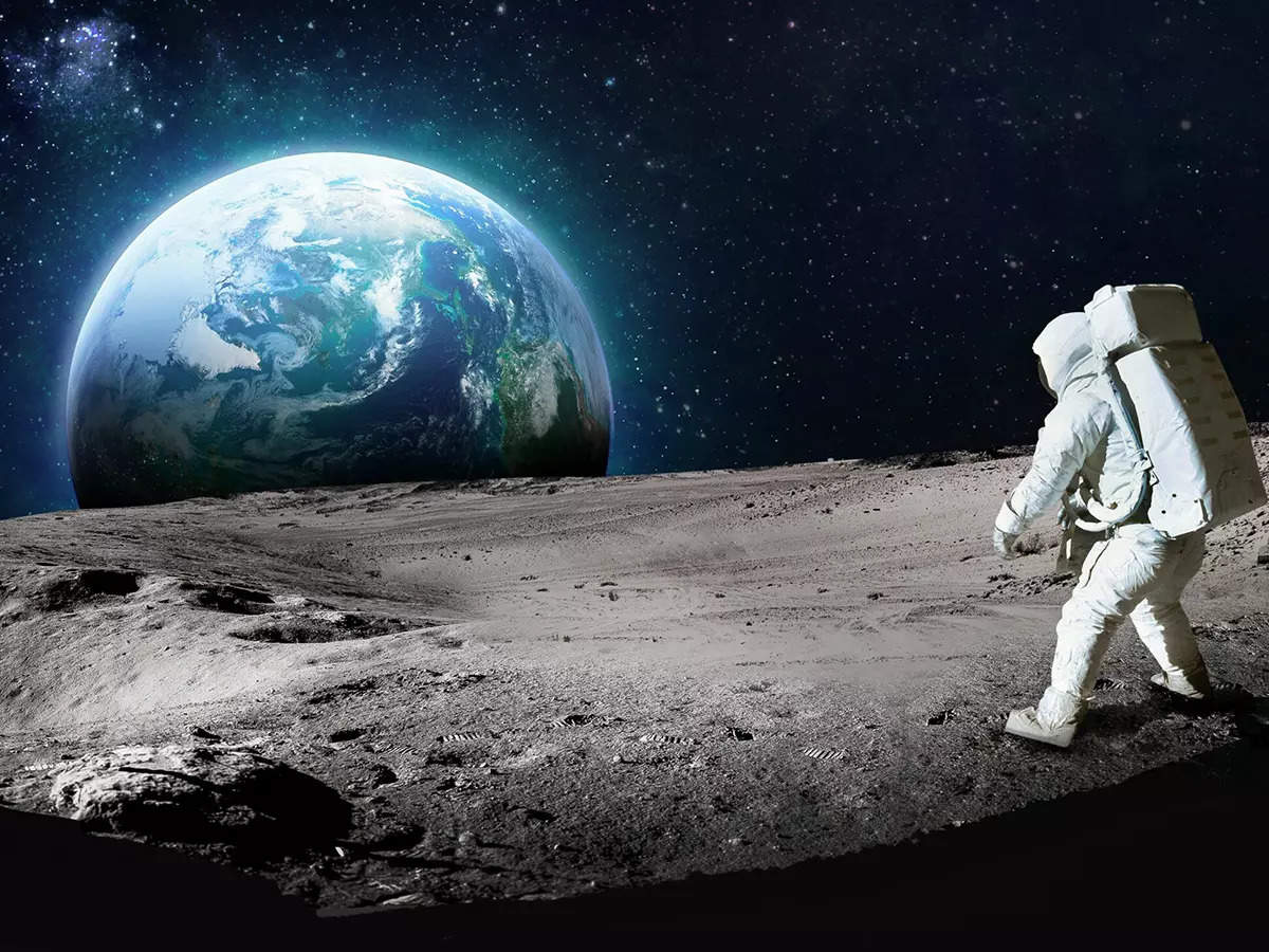 What is Lunar Regolith and how it can help build a future on Moon