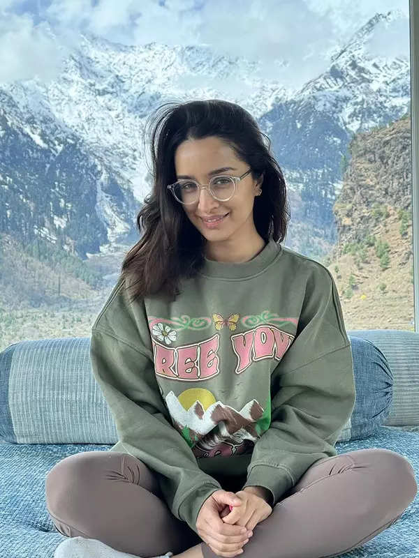 Shraddha Kapoor's mountain retreat is a natural beauty in no-makeup bliss, see pictures