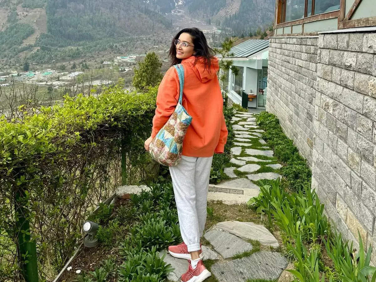 Shraddha Kapoor's mountain retreat is a natural beauty in no-makeup bliss, see pictures