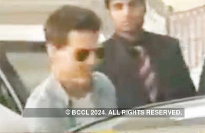 Tom Cruise lands in Delhi