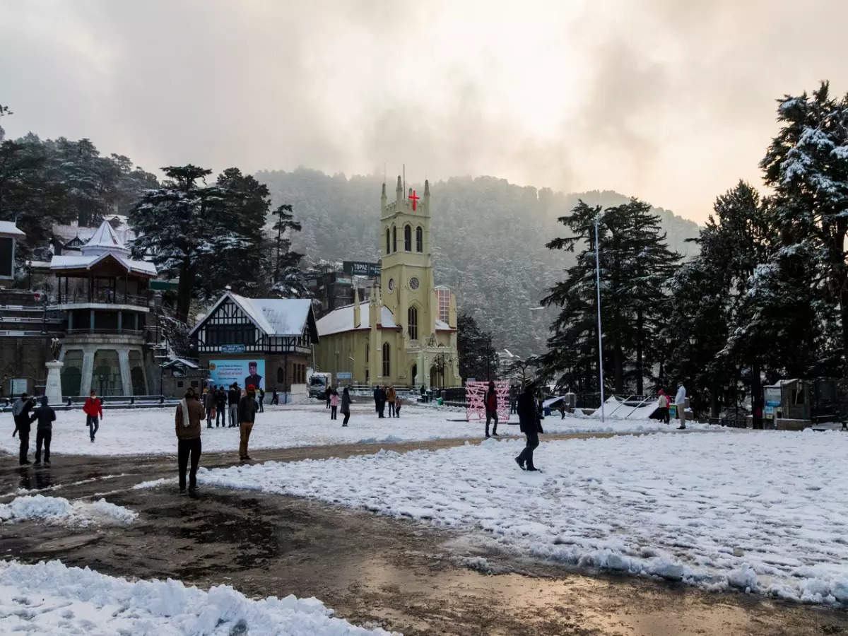 Shimla in Himachal Pradesh experiences rise in number of tourists over the weekend
