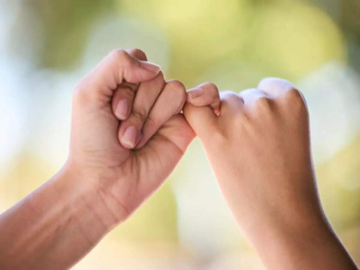 6 stages of a relationship, which one are you in?